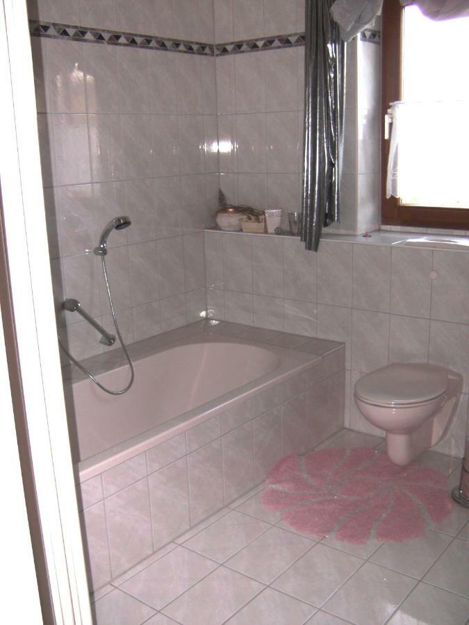 הירשאיד Ferienwohnung Schuetz מראה חיצוני תמונה